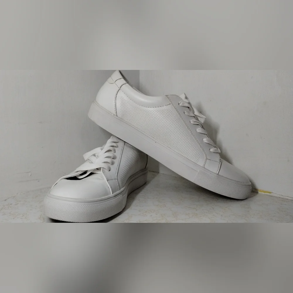 Nordstrom Rack Ortholite Women's Lace Up Sneakers Size (8.5)